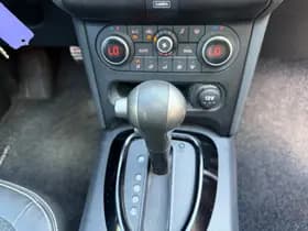 Nissan Qashqai thumbnail 7