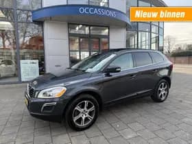 Volvo XC60 thumbnail 1