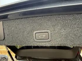 Volvo XC60 thumbnail 25