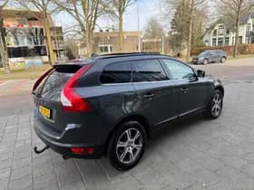 Volvo XC60 thumbnail 5
