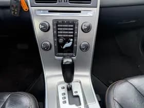 Volvo XC60 thumbnail 9