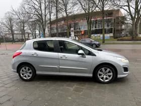 Peugeot 308 thumbnail 4