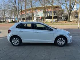 Volkswagen Polo thumbnail 4