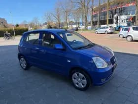 Kia Picanto thumbnail 3