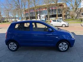Kia Picanto thumbnail 4