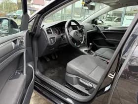 Volkswagen Golf thumbnail 19