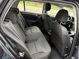 Volkswagen Golf thumbnail 23