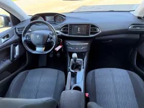 Peugeot 308 thumbnail 6