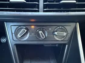 Volkswagen Polo thumbnail 7