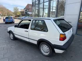 Volkswagen Golf thumbnail 21