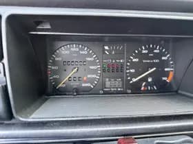 Volkswagen Golf thumbnail 24