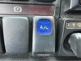 Volkswagen Golf thumbnail 8