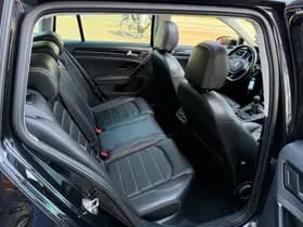 Volkswagen Golf thumbnail 17