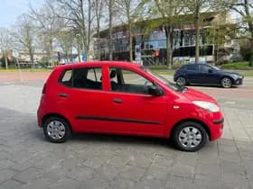 Hyundai i10 thumbnail 4