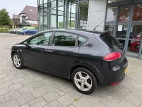 SEAT Leon thumbnail 4