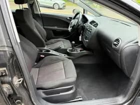 SEAT Leon thumbnail 10