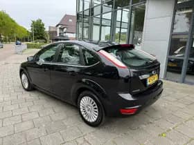 Ford Focus thumbnail 4