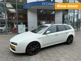 Alfa Romeo 159 thumbnail 1