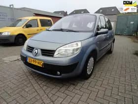 Renault Scénic thumbnail 2
