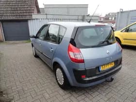 Renault Scénic thumbnail 6