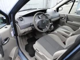 Renault Scénic thumbnail 8