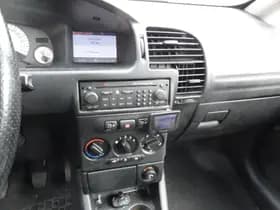 Opel Zafira thumbnail 13