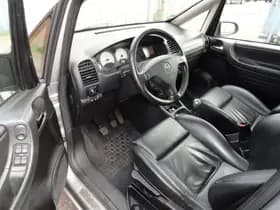 Opel Zafira thumbnail 9