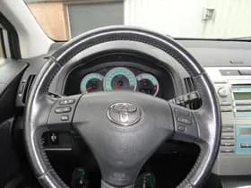 Toyota Verso thumbnail 15