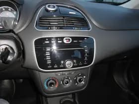 Fiat Punto thumbnail 16