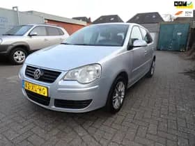 Volkswagen Polo thumbnail 2