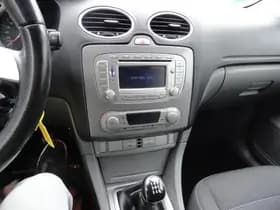 Ford Focus thumbnail 16