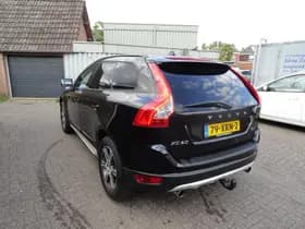 Volvo XC60 thumbnail 6
