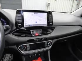 Hyundai i30 thumbnail 17