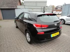Hyundai i30 thumbnail 6