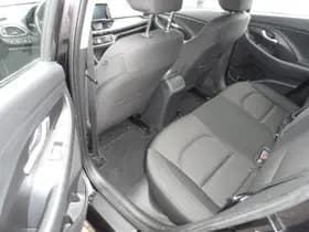 Hyundai i30 thumbnail 9
