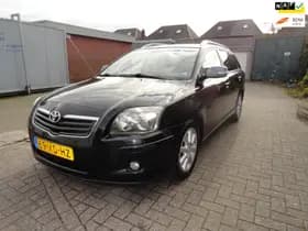 Toyota Avensis thumbnail 2