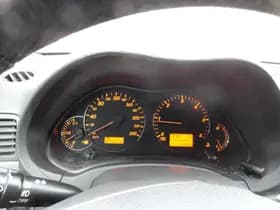 Toyota Avensis thumbnail 13