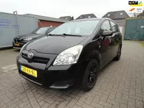 Toyota Verso thumbnail 2