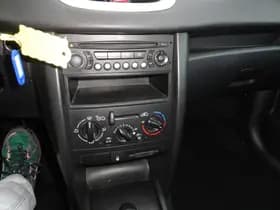 Peugeot 207 thumbnail 18