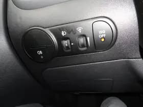 Hyundai i10 thumbnail 18