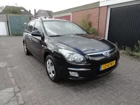 Hyundai i30 thumbnail 3