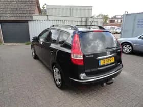 Hyundai i30 thumbnail 6
