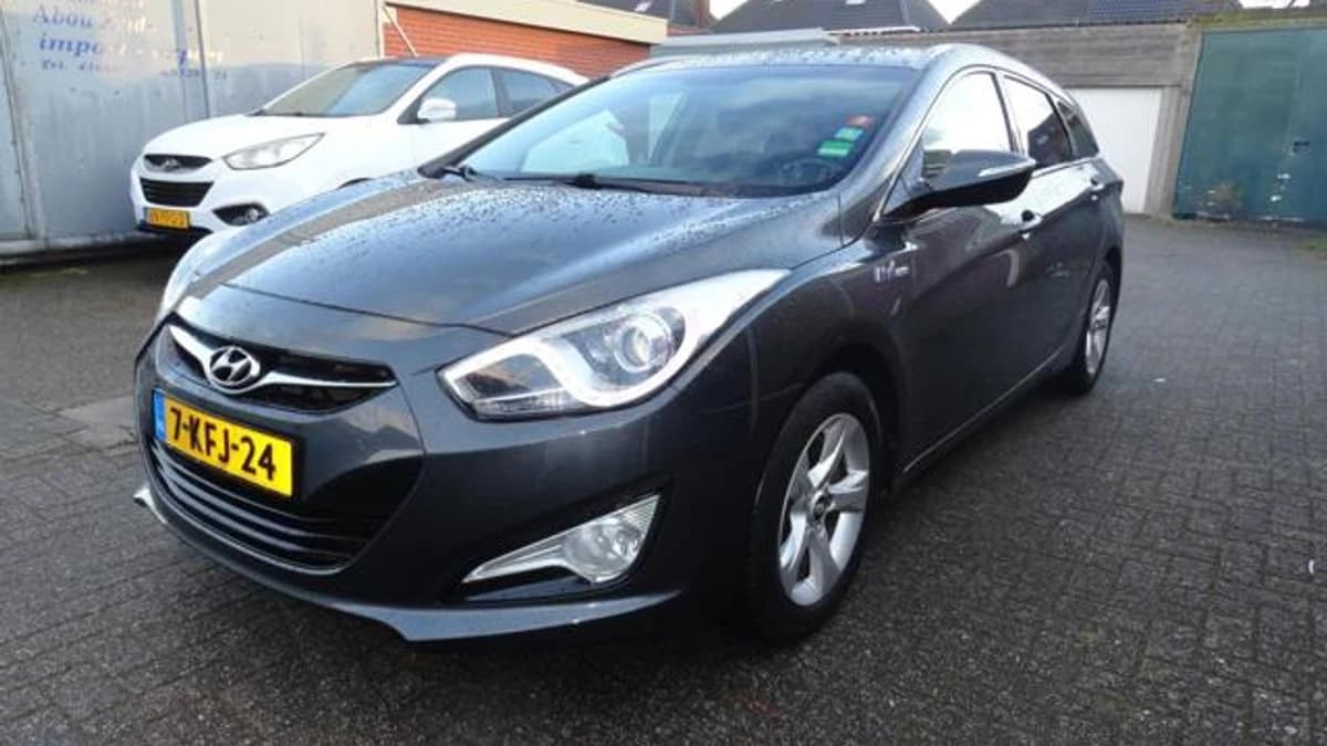 Hyundai i40 — foto 1