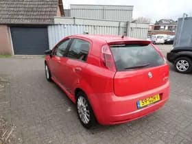 Fiat Grande Punto thumbnail 6