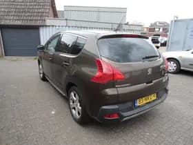 Peugeot 3008 thumbnail 6