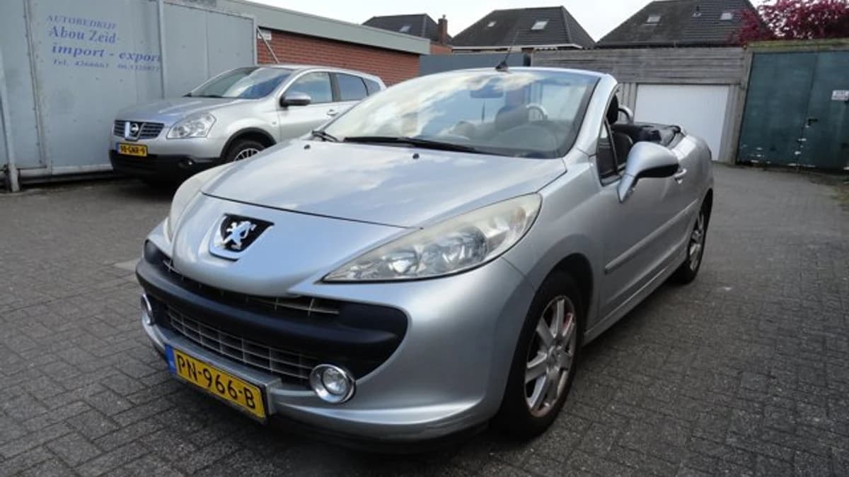 Peugeot 207 — foto 1