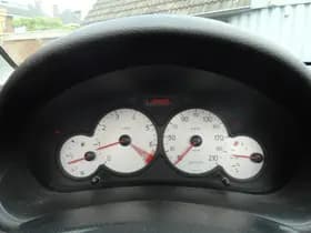 Peugeot 206 thumbnail 11
