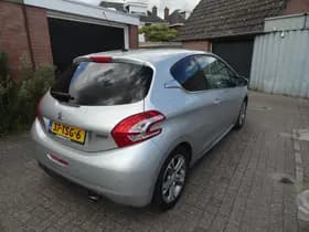 Peugeot 208 thumbnail 5