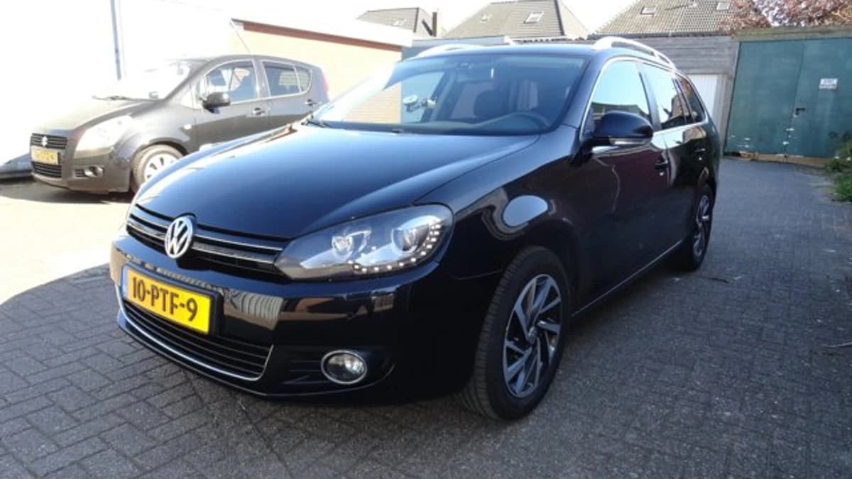 Volkswagen Golf — foto 1
