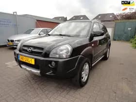 Hyundai Tucson thumbnail 2